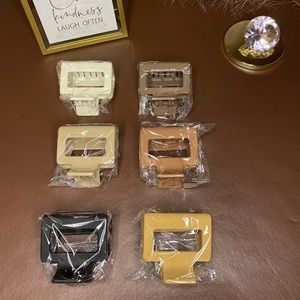 🎉3 for $15🎉 Mini Matte Claw Clips